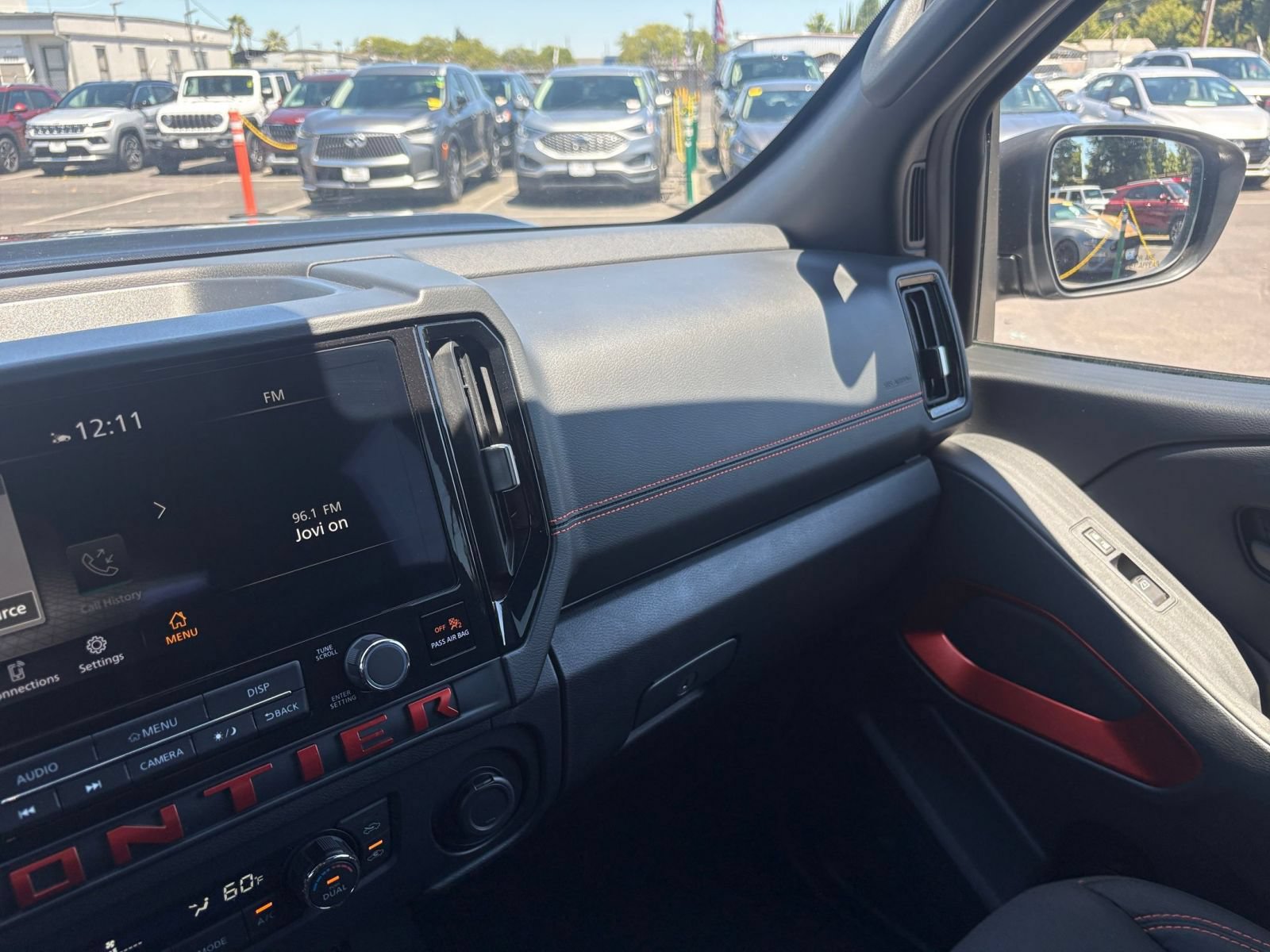 Used 2026 Nissan Frontier PRO-4X AWD/4WD image 35