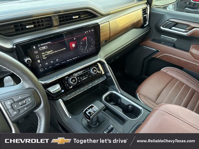 Used 2025 GMC Sierra 1500 Denali Ultimate AWD/4WD image 19