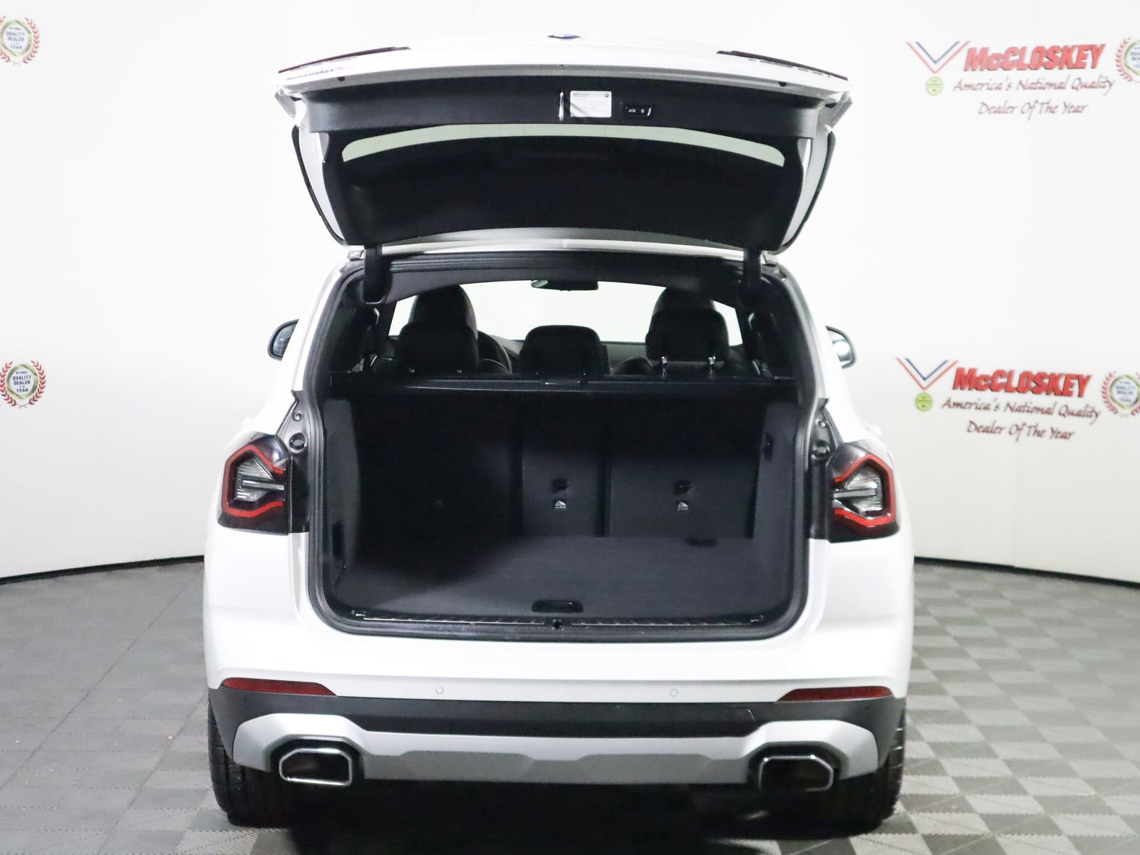 Used 2023 BMW X3 xDrive30i image 9