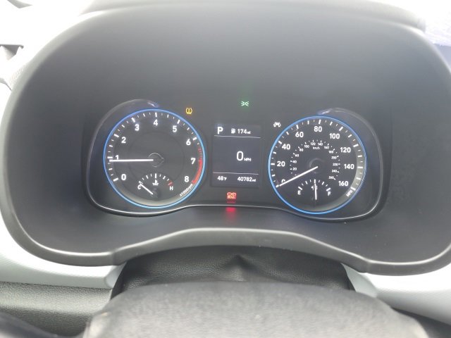 Used 2021 Hyundai Kona SEL w/ Cargo Package image 12