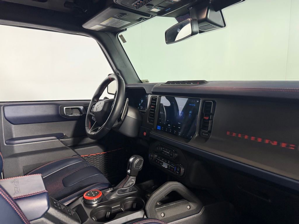 Used 2025 Ford Bronco Raptor AWD/4WD image 35