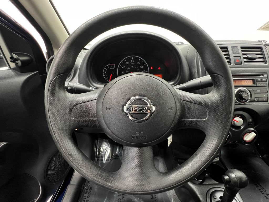 Used 2014 Nissan Versa S FWD image 20