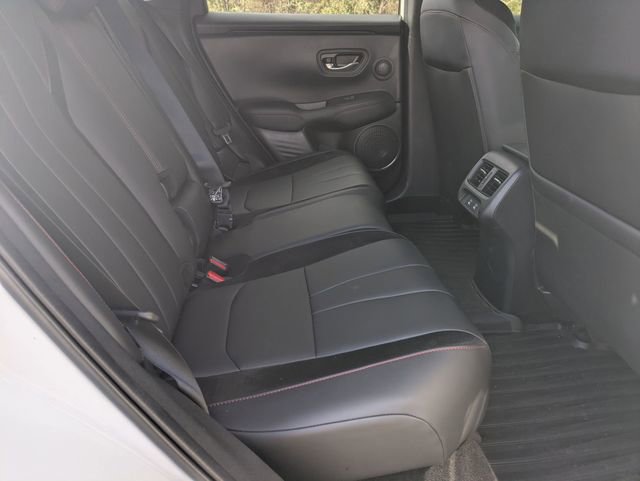 Certified 2025 Acura ADX A-Spec image 26