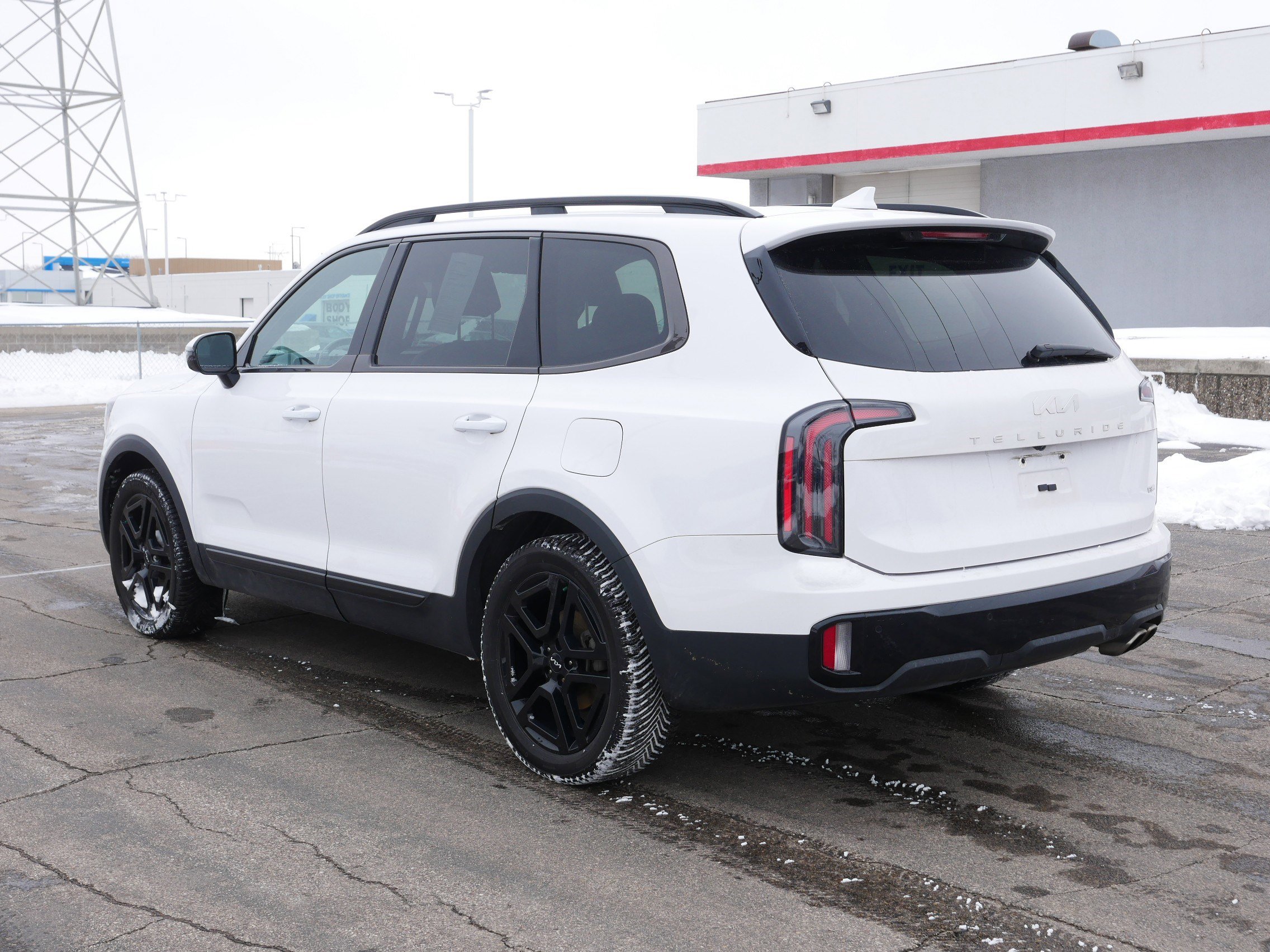 Certified 2024 Kia Telluride SX Prestige X-Line image 3