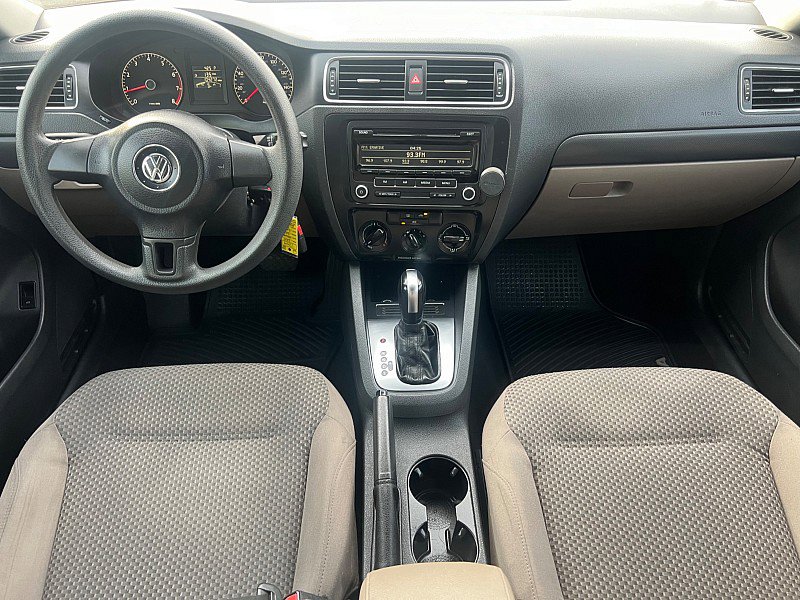 Used 2014 Volkswagen Jetta S image 12