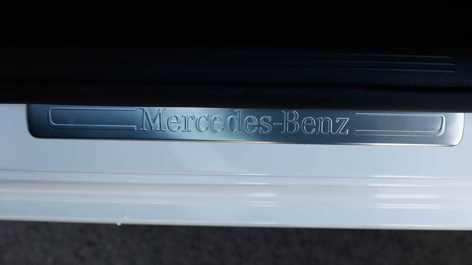 Used 2026 Mercedes-Benz C 300 4MATIC Sedan image 9