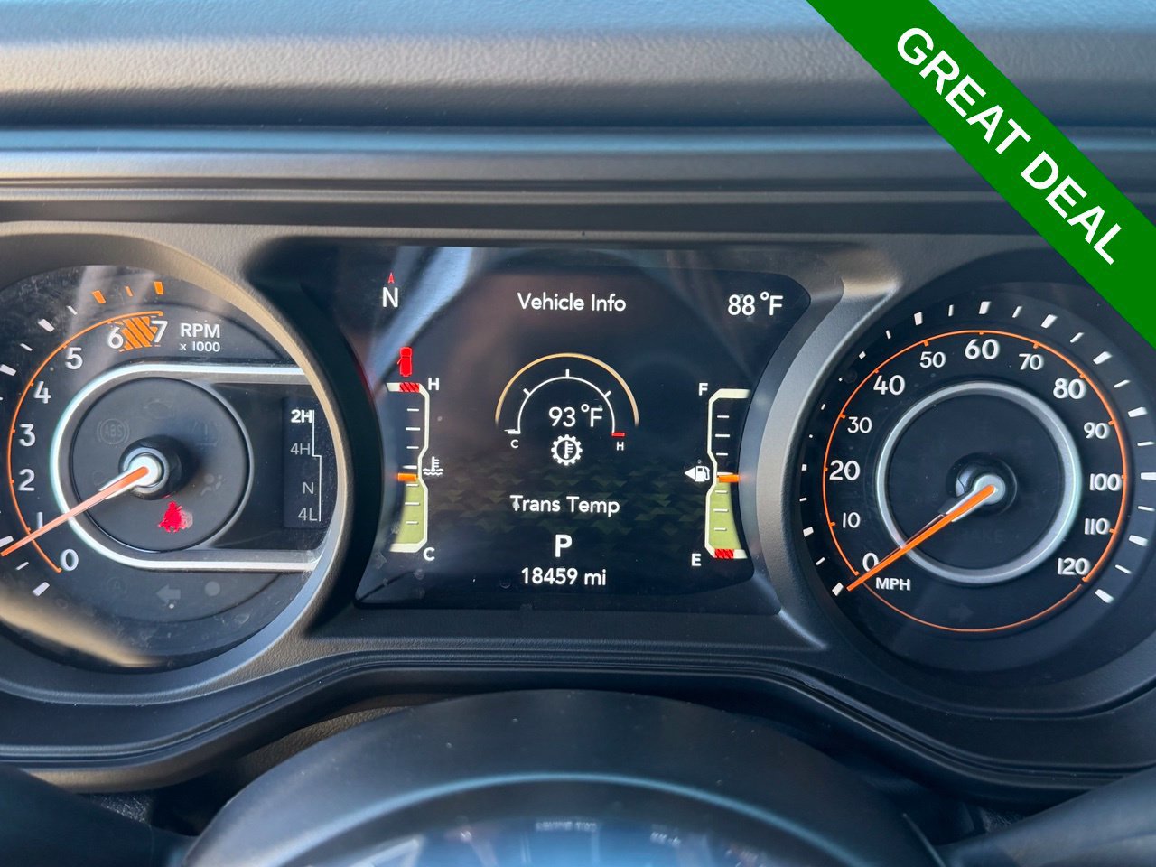 Used 2026 Jeep Wrangler Unlimited Sahara AWD/4WD image 17