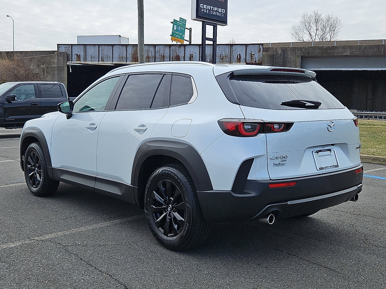 Used 2025 MAZDA CX-50 AWD 2.5 S w/ Weather Package image 4