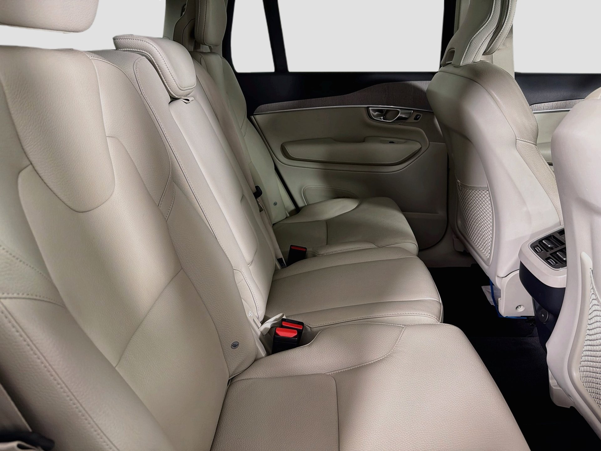 Certified 2023 Volvo XC90 B6 Core w/ Protection Package AWD/4WD image 30