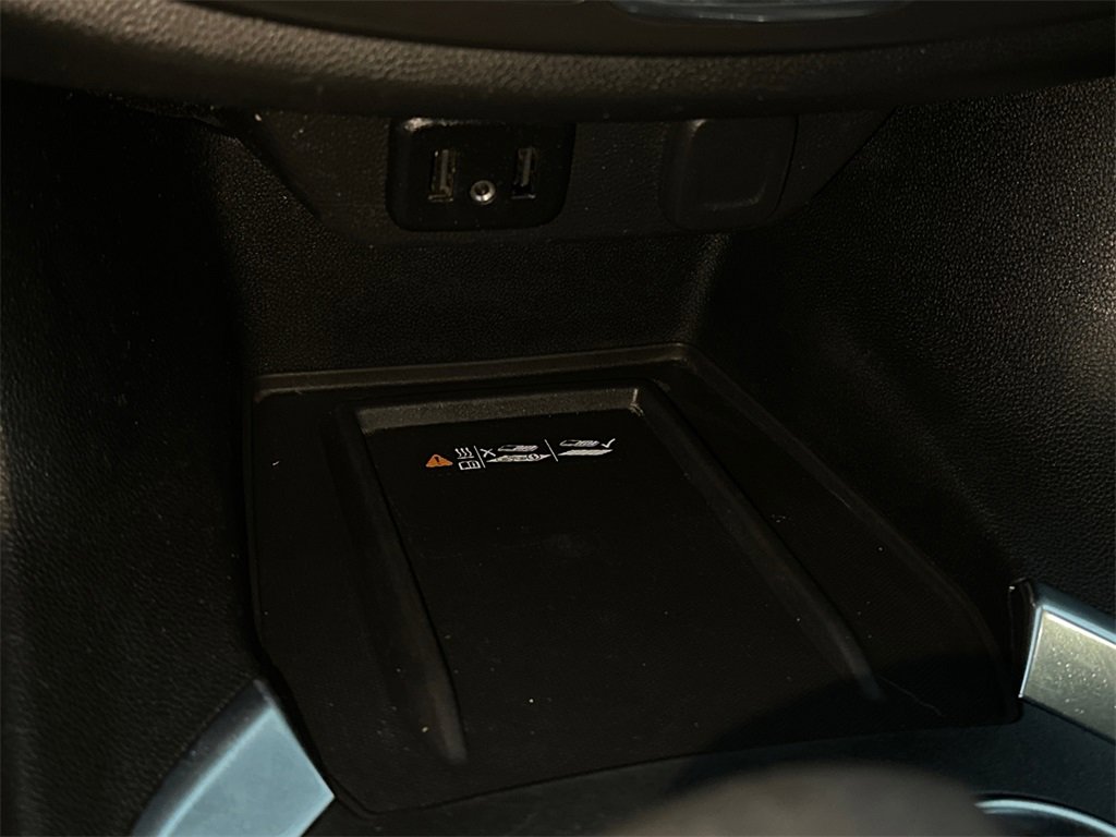 Used 2022 Chevrolet Traverse LT w/ Midnight/Sport Edition image 34