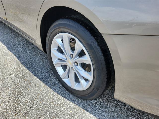 Used 2022 Chevrolet Malibu LT FWD image 26