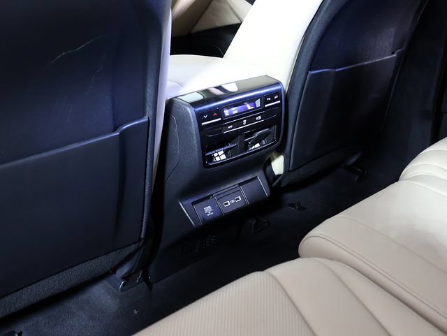 Certified 2023 Acura MDX SH-AWD w/ Technology Package image 16