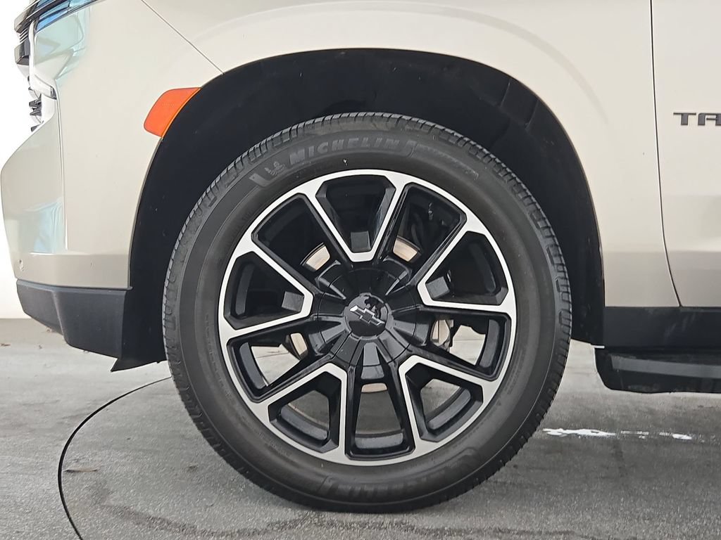 Used 2023 Chevrolet Tahoe RST w/ Luxury Package RWD image 38