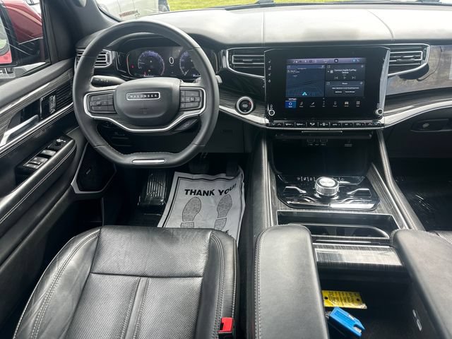 Used 2022 Jeep Wagoneer Series III w/ Premium Group I AWD/4WD image 19