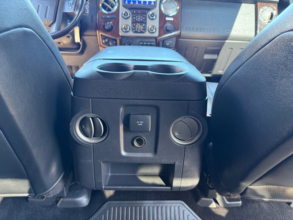 Used 2016 Ford F250 Lariat w/ Lariat Ultimate Package AWD/4WD image 25