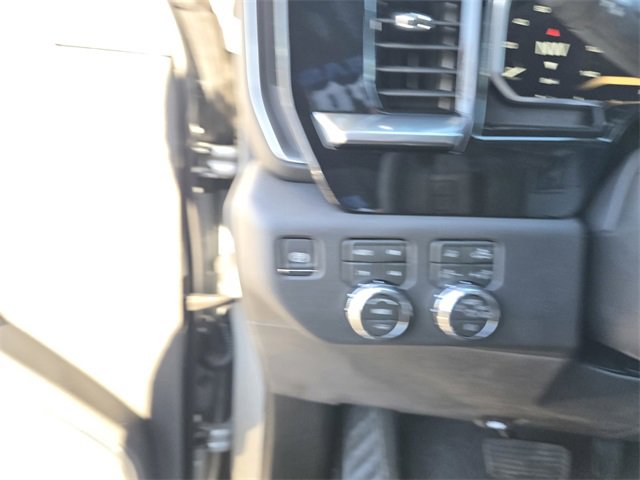 New 2026 GMC Sierra 1500 SLT w/ SLT Premium Plus Package image 21