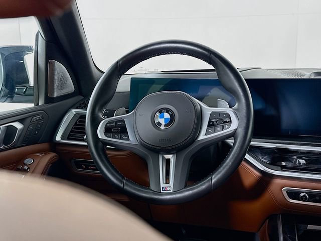 Used 2024 BMW X7 M60i w/ Executive Package AWD/4WD image 11