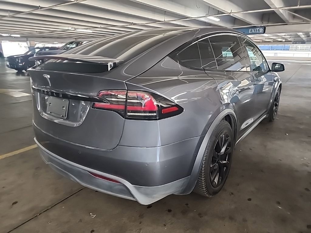 Used 2022 Tesla Model X AWD/4WD image 2