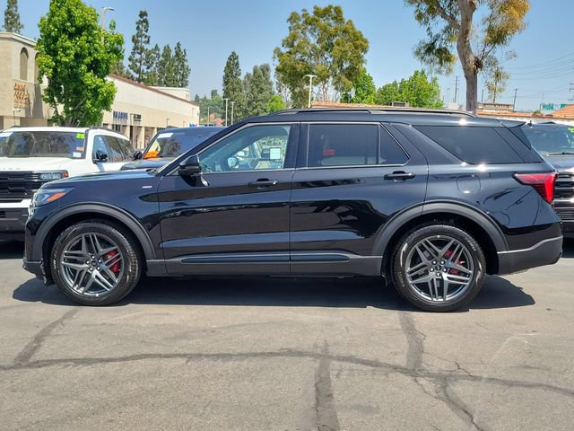 Used 2026 Ford Explorer ST-Line w/ ST-Line Street Pack RWD image 29