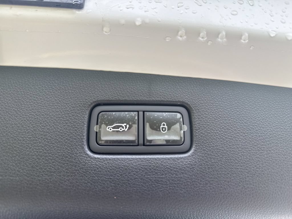 New 2026 Genesis GV70 2.5T Select AWD/4WD image 30
