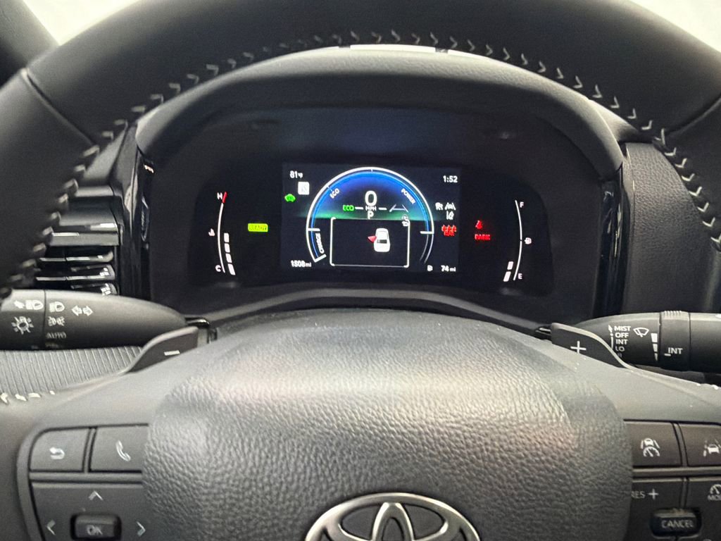 Used 2026 Toyota Camry SE w/ Convenience Package image 25