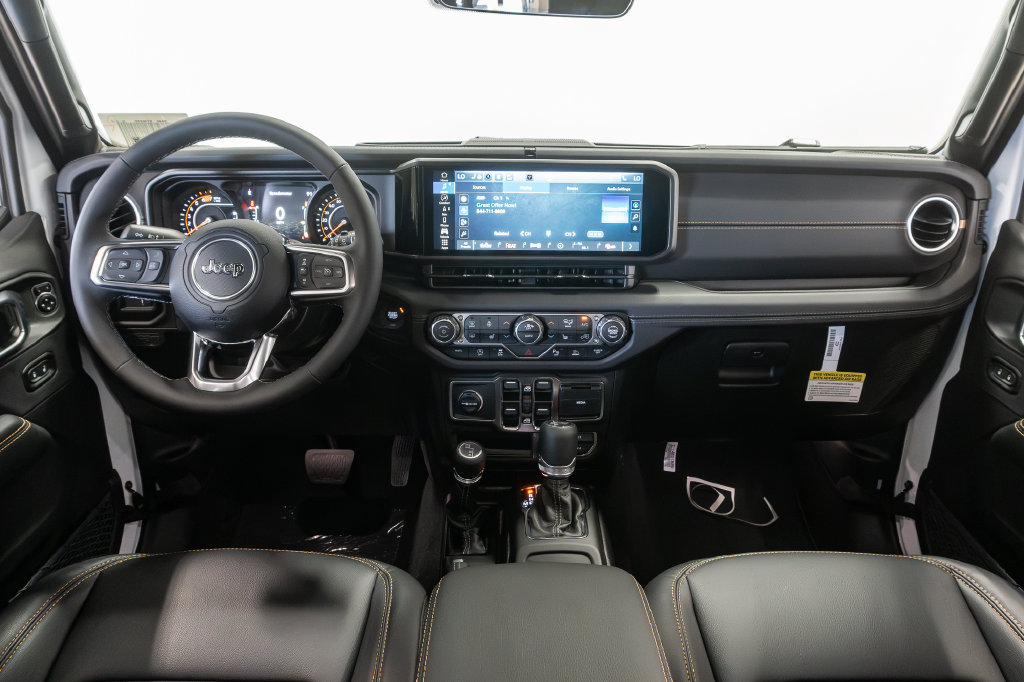 New 2027 Jeep Wrangler Unlimited Sahara AWD/4WD image 25