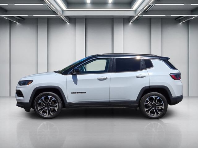 Used 2024 Jeep Compass Limited AWD/4WD image 7