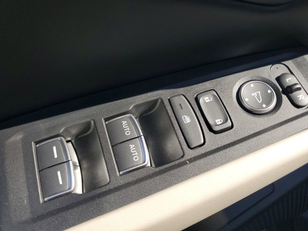 Certified 2023 Honda Accord EX image 19