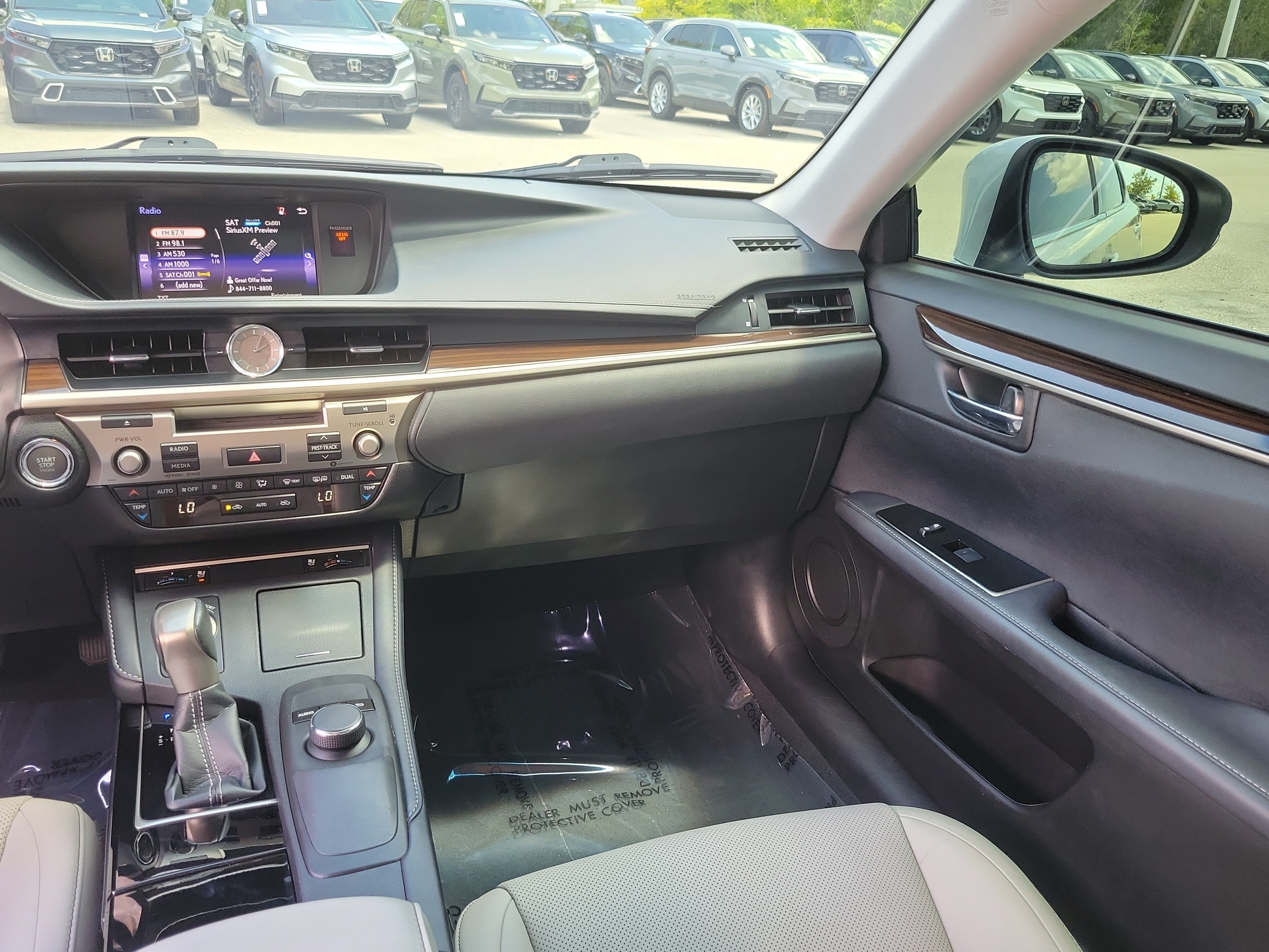 Used 2017 Lexus ES 350 w/ Premium Package FWD image 19