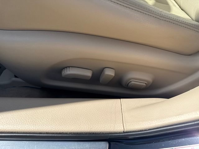 Used 2013 Nissan Altima 2.5 SL w/ Technology Pkg FWD image 24