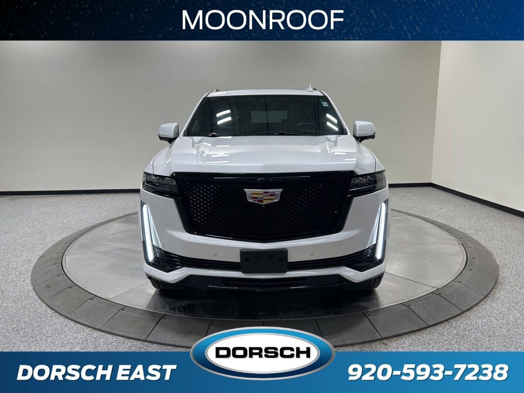 Used 2021 Cadillac Escalade Sport Platinum AWD/4WD image 3
