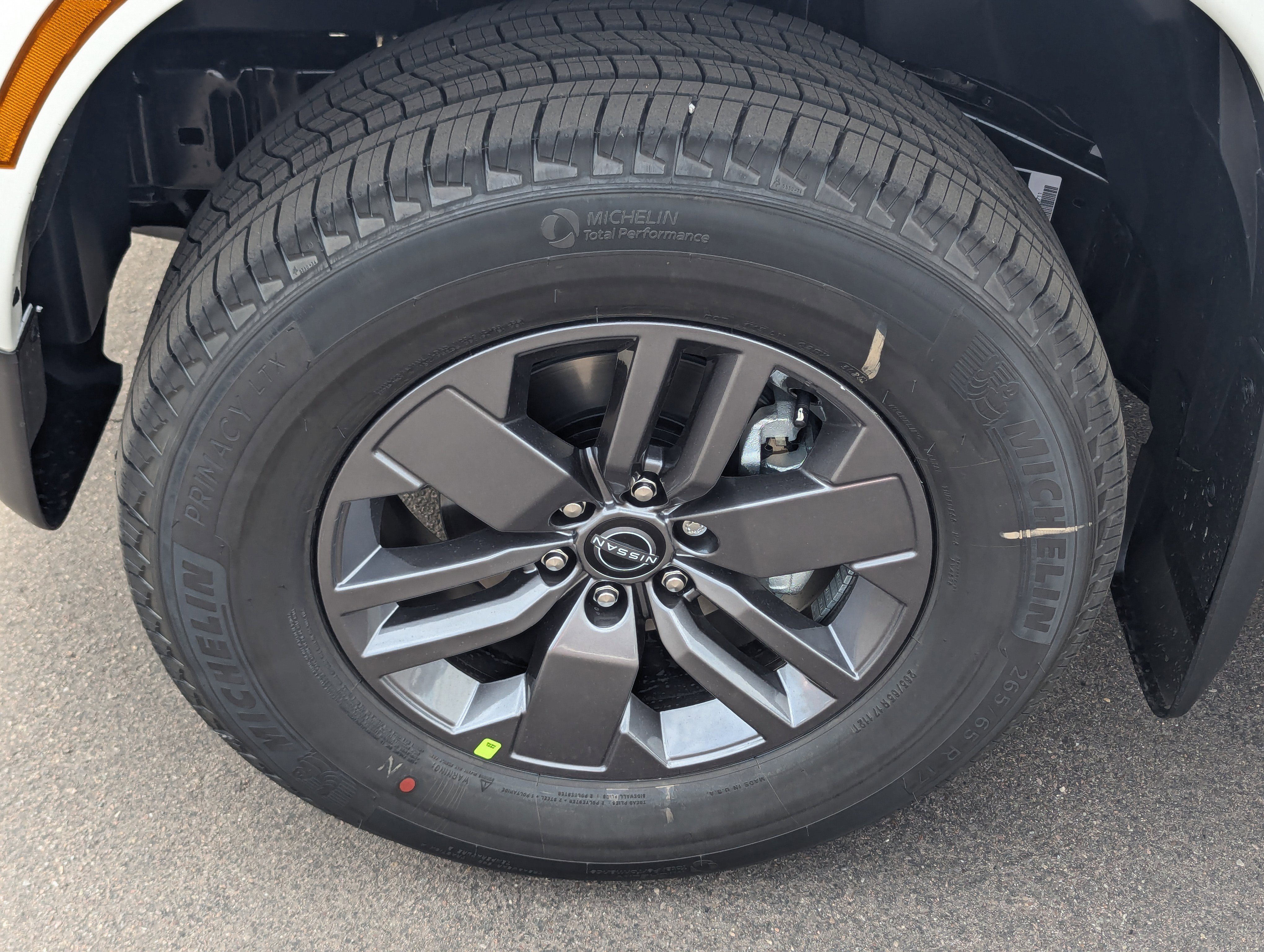 New 2026 Nissan Frontier SV image 7