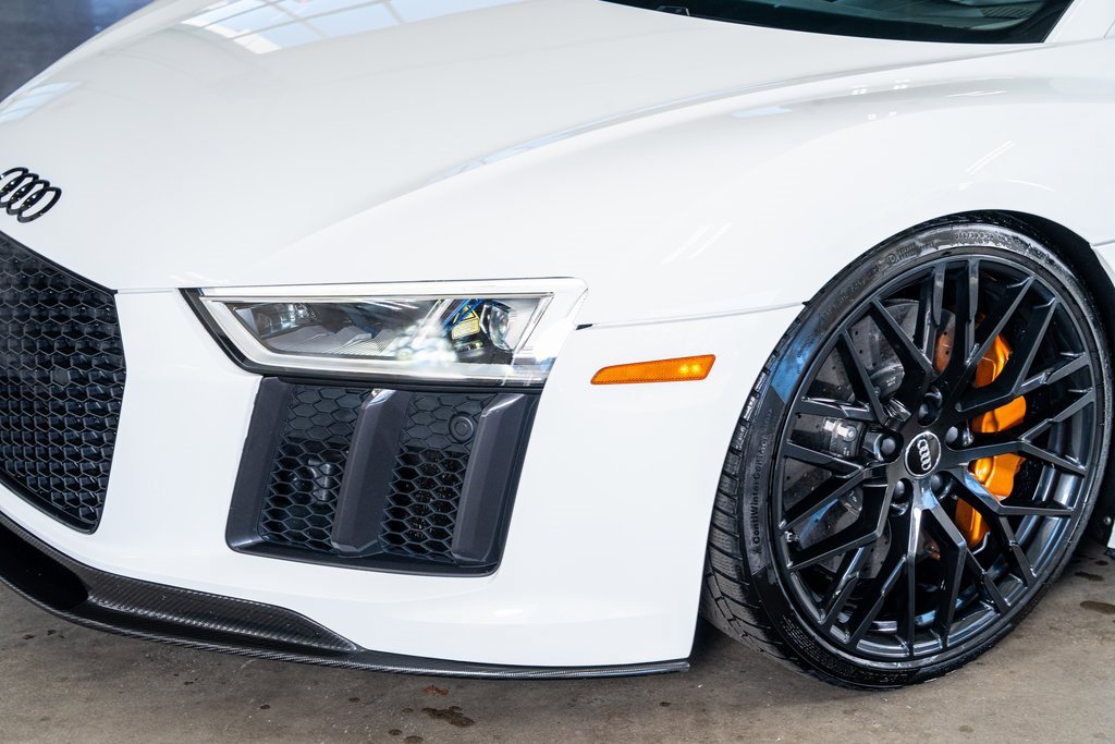 Used 2017 Audi R8 V10 plus image 12