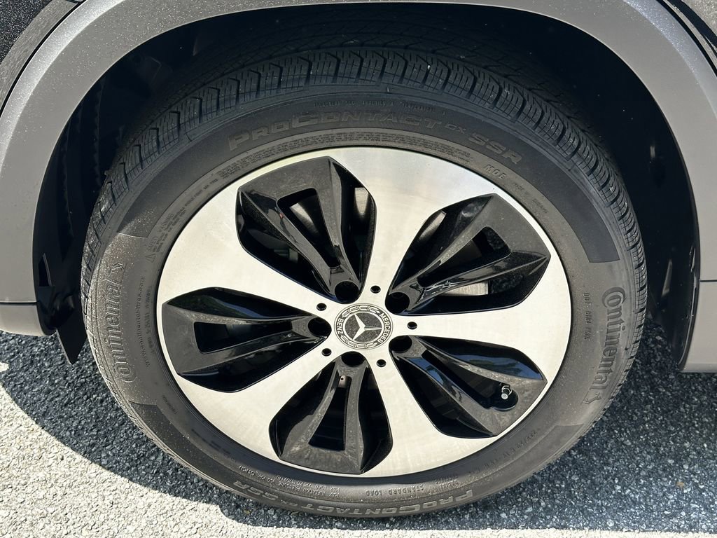 Certified 2025 Mercedes-Benz GLB 250 4MATIC image 12