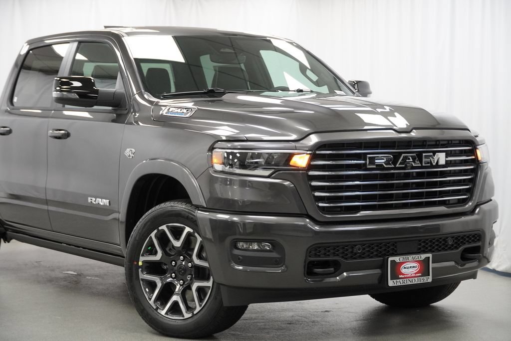 New 2027 RAM 1500 Laramie w/ Laramie Preferred Package AWD/4WD video 3