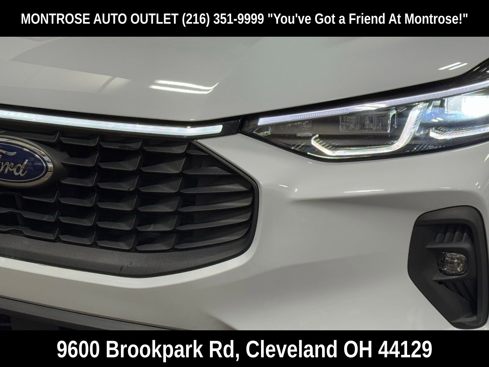 Used 2025 Ford Escape Platinum image 54