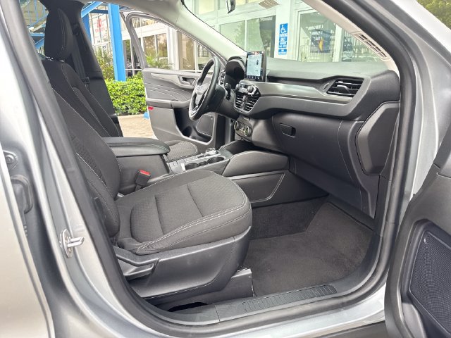 Used 2024 Ford Escape Active FWD image 32