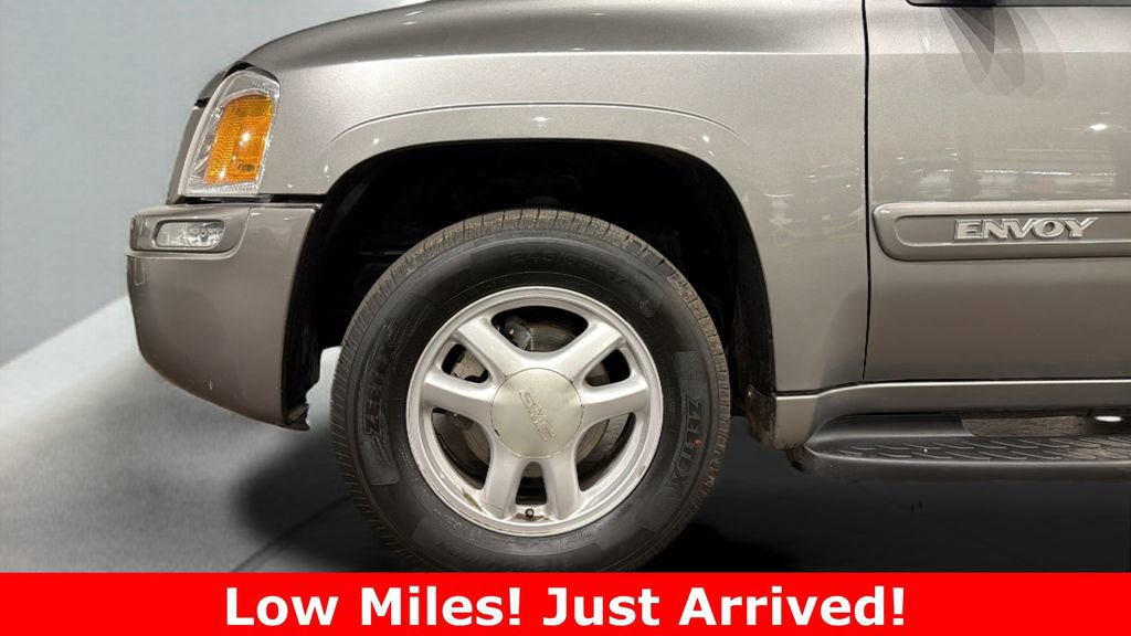 Used 2005 GMC Envoy SLE w/ Sle Preferred Equipment Group image 36