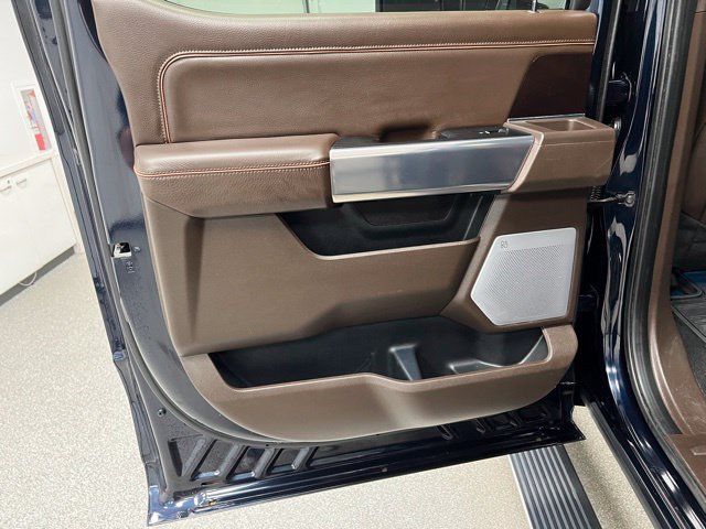 Used 2025 Ford F350 King Ranch AWD/4WD image 43