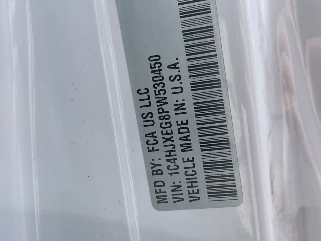 Used 2023 Jeep Wrangler Sahara w/ Cold Weather Group image 33