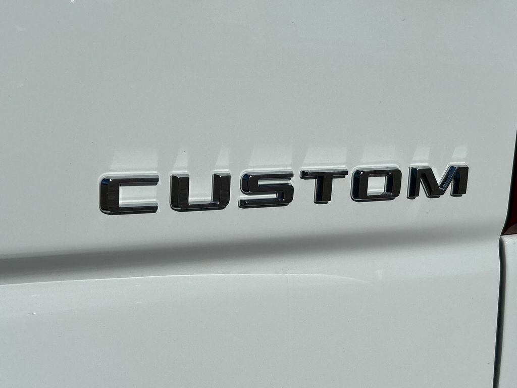 Used 2021 Chevrolet Silverado 1500 Custom image 32
