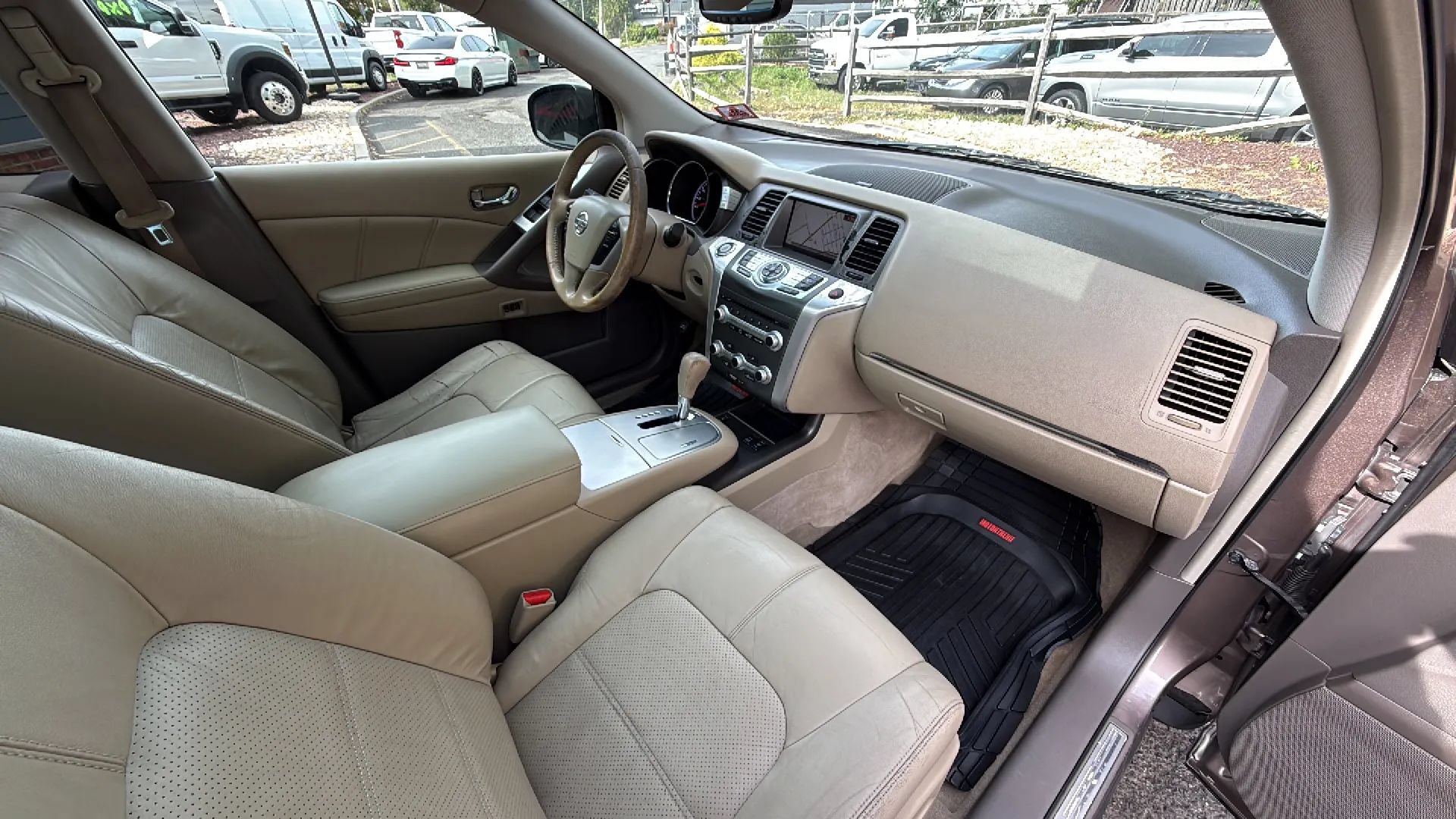 Used 2011 Nissan Murano SL w/ Navigation Pkg AWD/4WD image 27