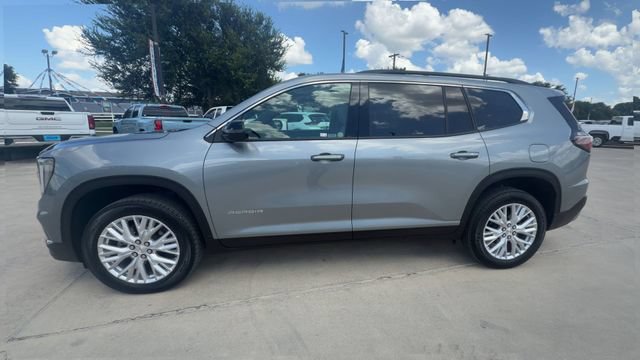 Certified 2026 GMC Acadia Elevation w/ Elevation Premium Package FWD image 5