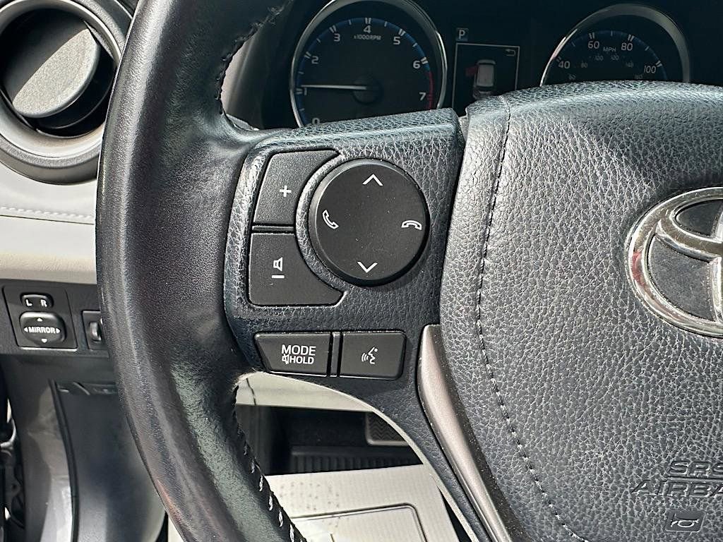 Used 2016 Toyota RAV4 Limited w/ Advanced Technology Package image 24