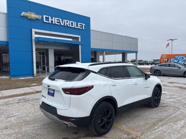 New 2026 Chevrolet Blazer LT w/ Midnight/Sport Edition image 8