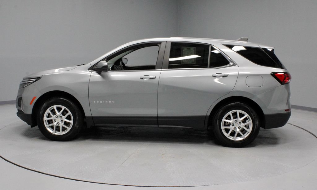 Used 2024 Chevrolet Equinox LT AWD/4WD image 8