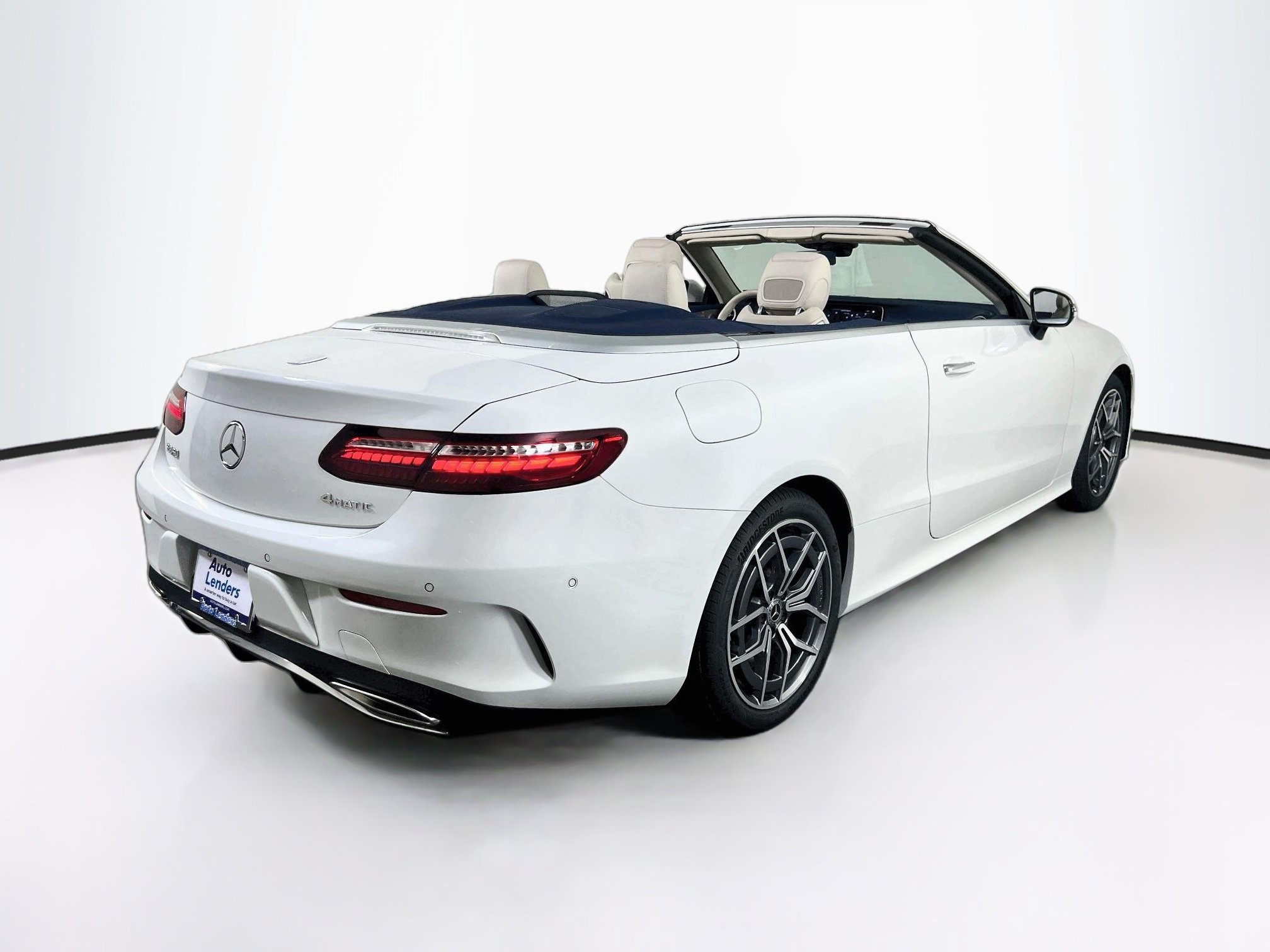 Used 2023 Mercedes-Benz E 450 4MATIC Cabriolet image 5
