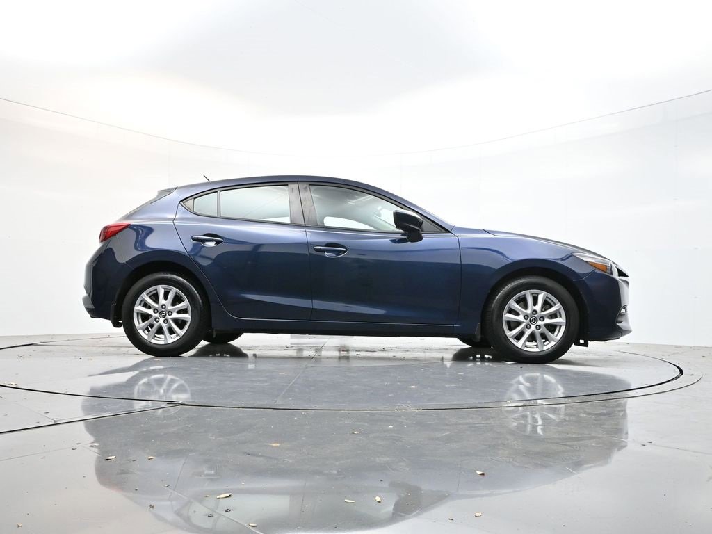 Used 2018 MAZDA MAZDA3 Sport image 24