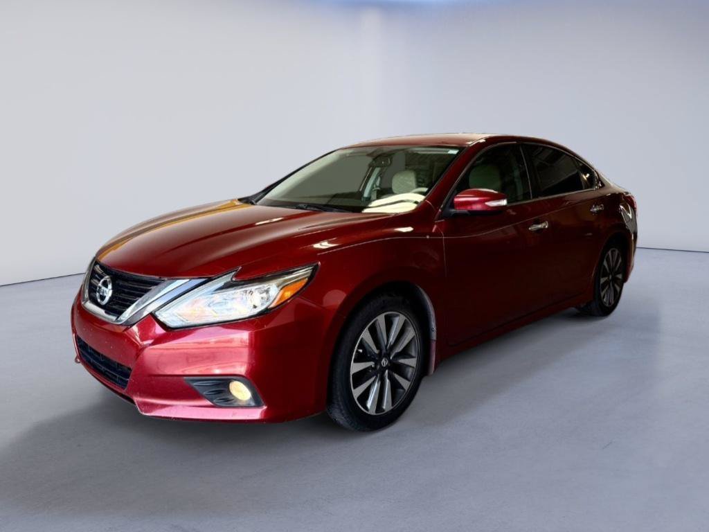 Used 2016 Nissan Altima 2.5 SL w/ 2.5 Technology Package