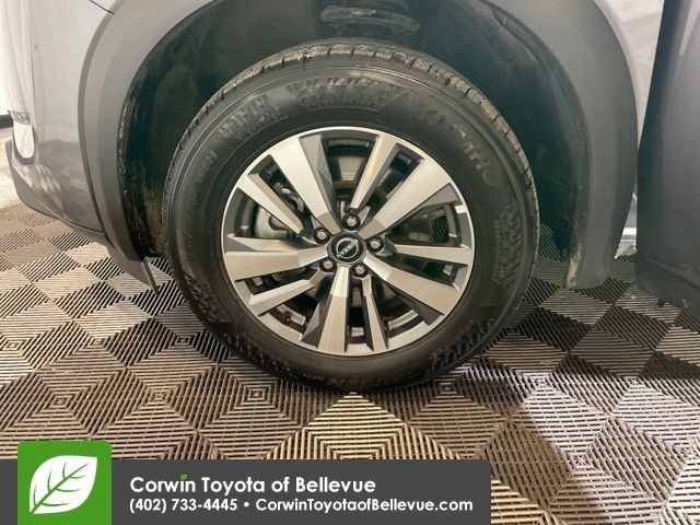 Used 2025 Nissan Pathfinder SL image 26